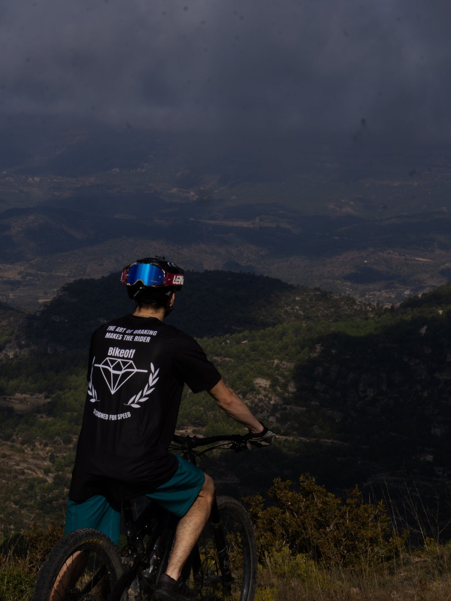 Camiseta Black Night - BikeOff - Camiseta Black Night